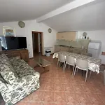Monte Magno Willa Pula