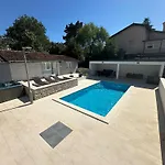 וילה Monte Magno פולה