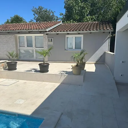 Villa Monte Magno Pola