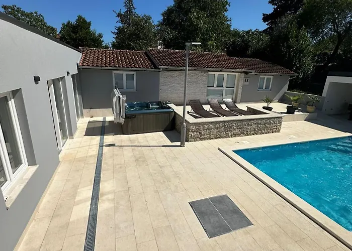 Βίλα Monte Magno *