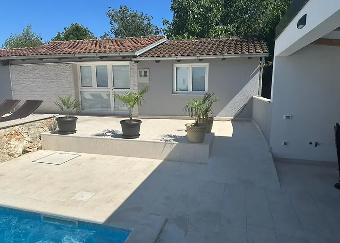 Βίλα Monte Magno Πούλα